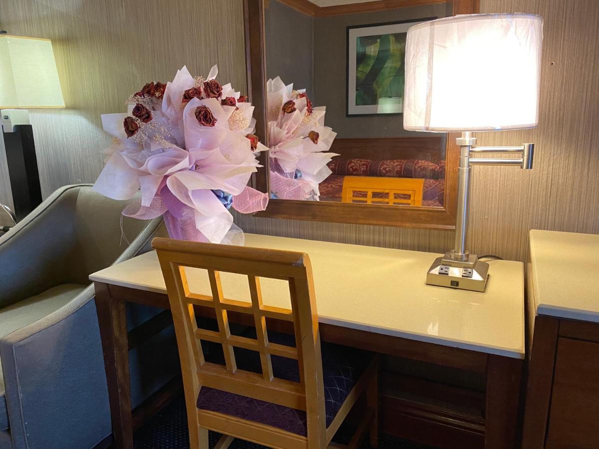 New Century Inn San Gabriel Εξωτερικό φωτογραφία