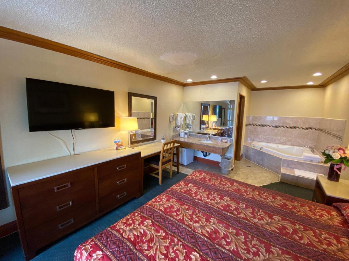 New Century Inn San Gabriel Εξωτερικό φωτογραφία